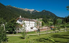 Zum Hirschen Boutique Hotel Val Di Non